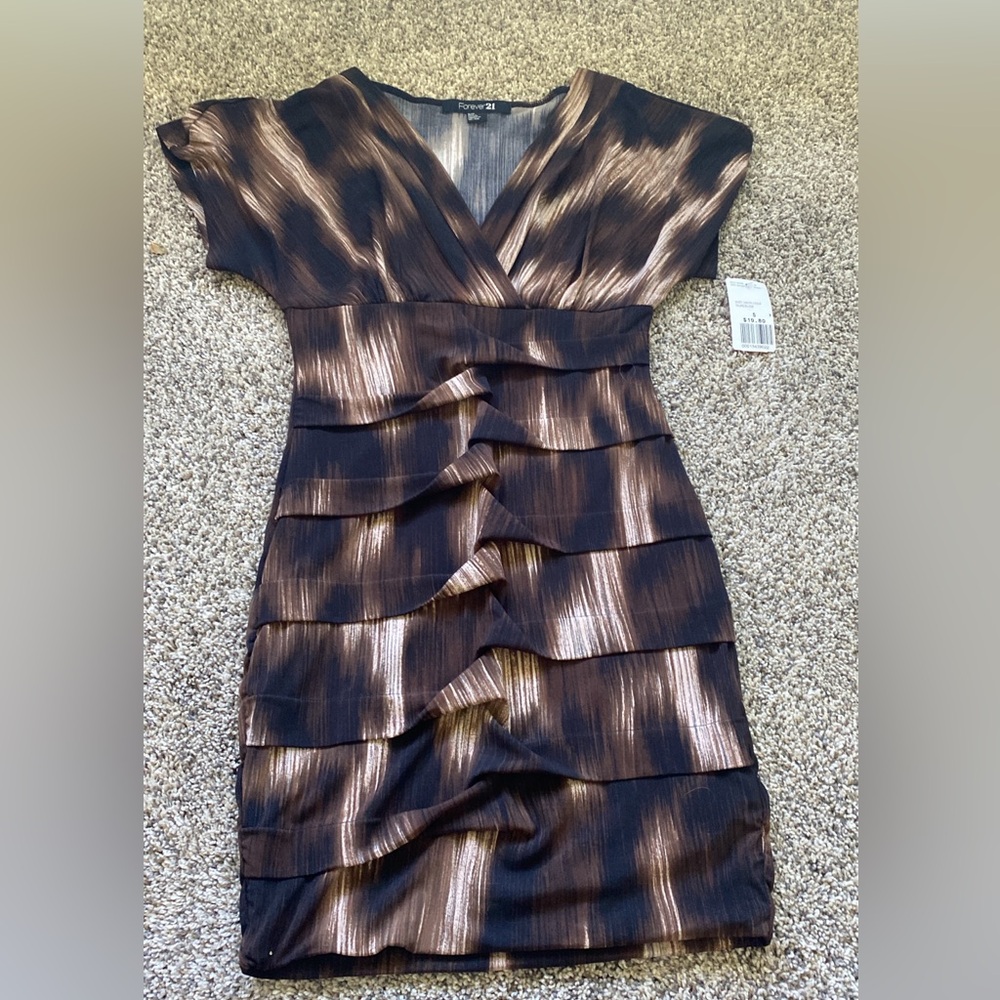 NWT brown forever 21 dress. Size S.